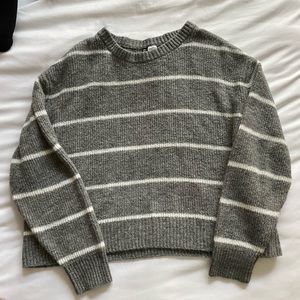 Old Navy Sweater
